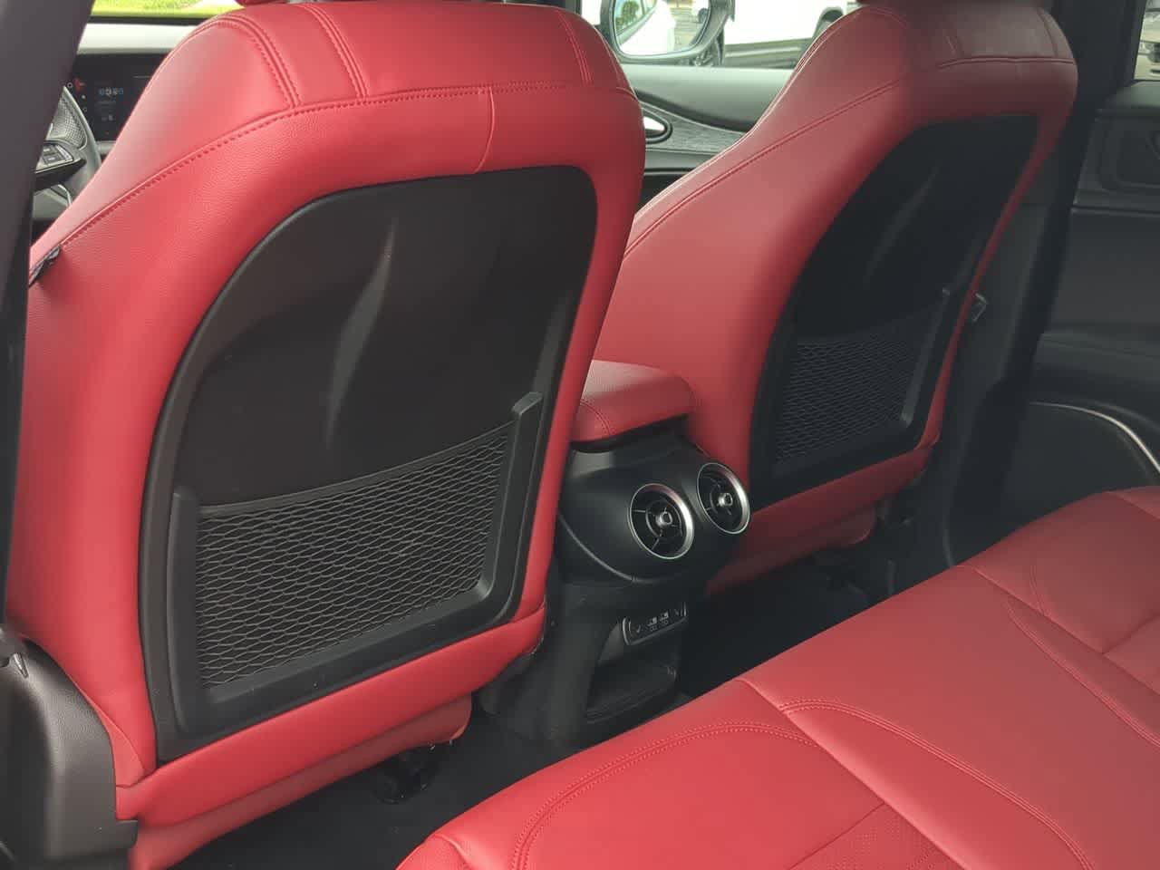 Used 2023 Alfa Romeo Stelvio Sprint AWD/4WD image 18