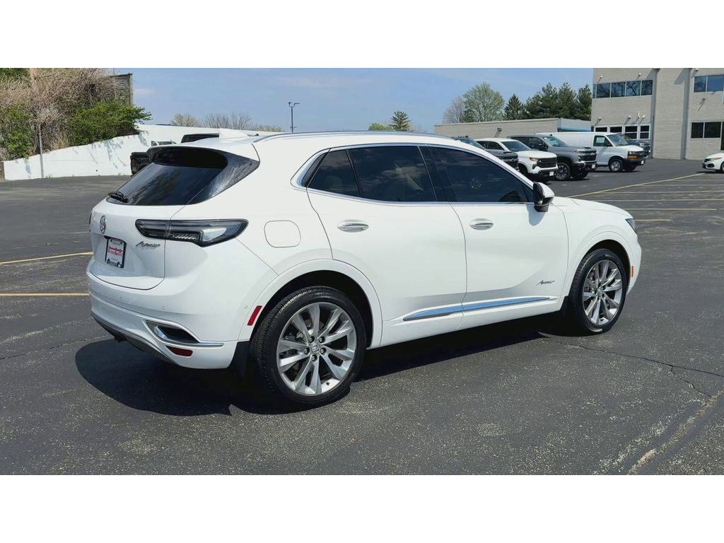 Used 2022 Buick Envision Avenir w/ Technology Package II image 8