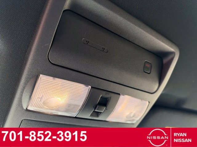 Used 2024 Nissan Frontier PRO-4X w/ Pro Convenience Package AWD/4WD image 13