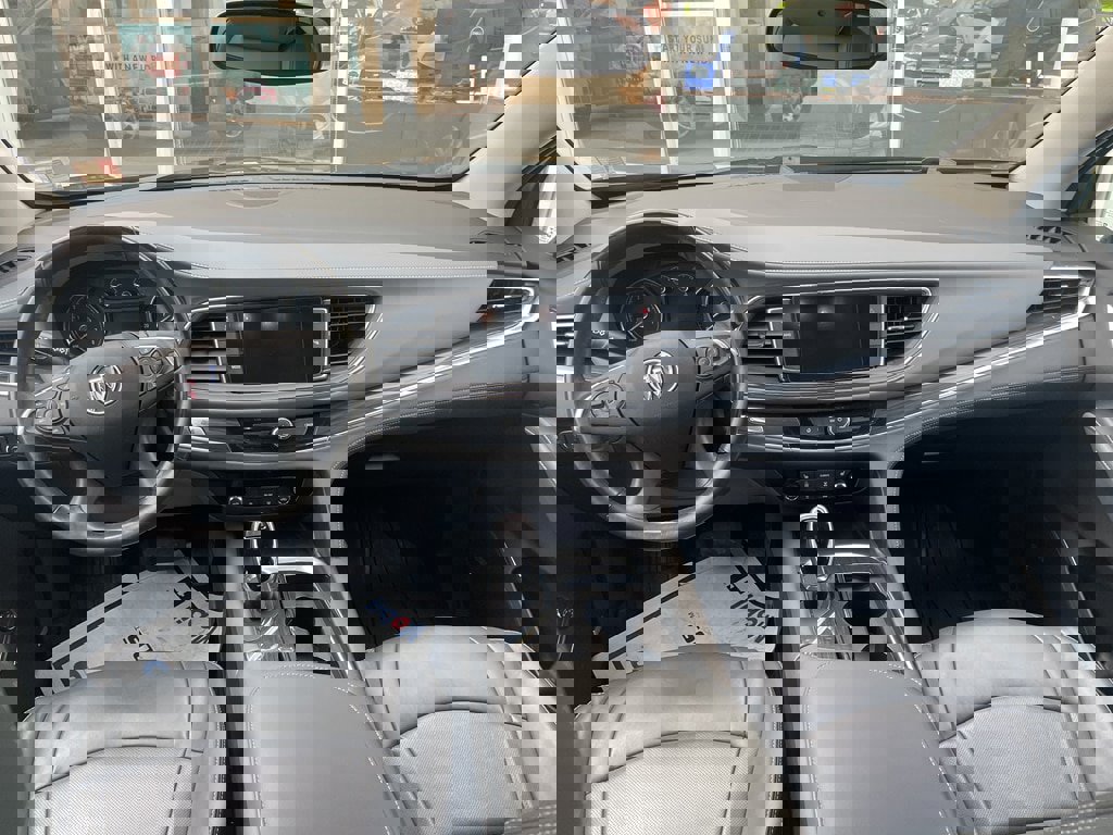 Used 2021 Buick Enclave Essence w/ Sound and Sites Package image 9