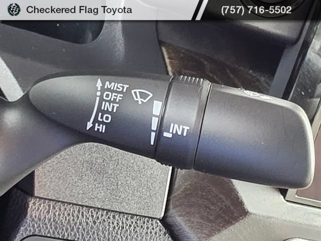 Used 2024 Toyota Tacoma Limited w/ Limited Package (LT) AWD/4WD image 32