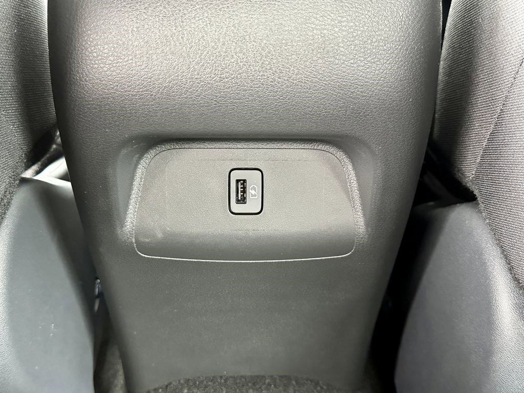 Certified 2025 Nissan Sentra SV FWD image 32