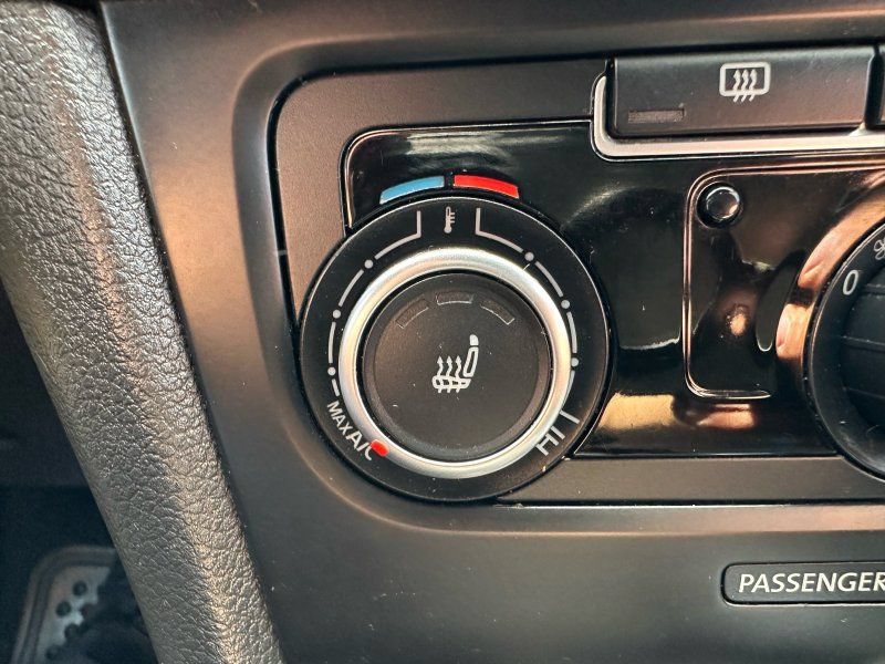 Used 2013 Volkswagen GTI Wolfsburg Edition FWD image 23