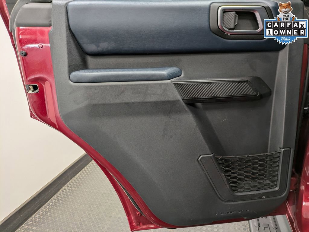 Certified 2025 Ford Bronco Heritage Edition AWD/4WD image 24