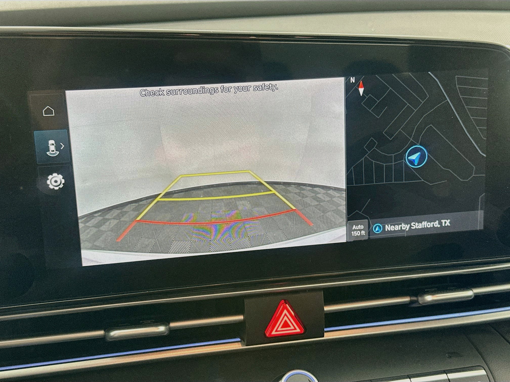 Used 2025 Hyundai Elantra Limited FWD image 23