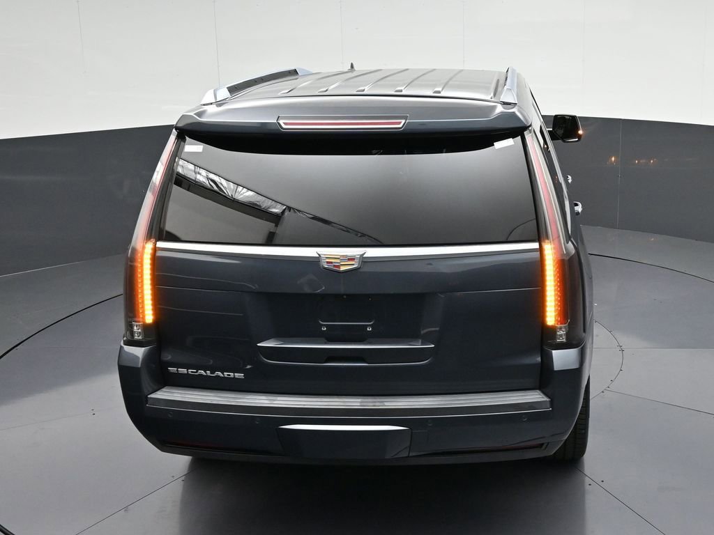 Used 2019 Cadillac Escalade Luxury RWD image 23