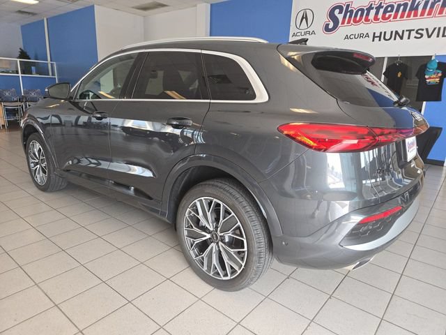 Used 2025 Audi Q5 Premium Plus w/ Premium Plus AWD/4WD image 6