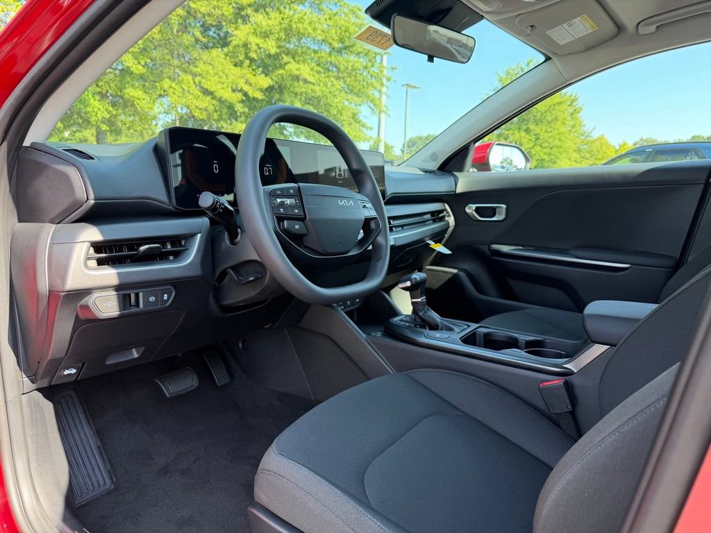 New 2026 Kia K4 FWD image 10
