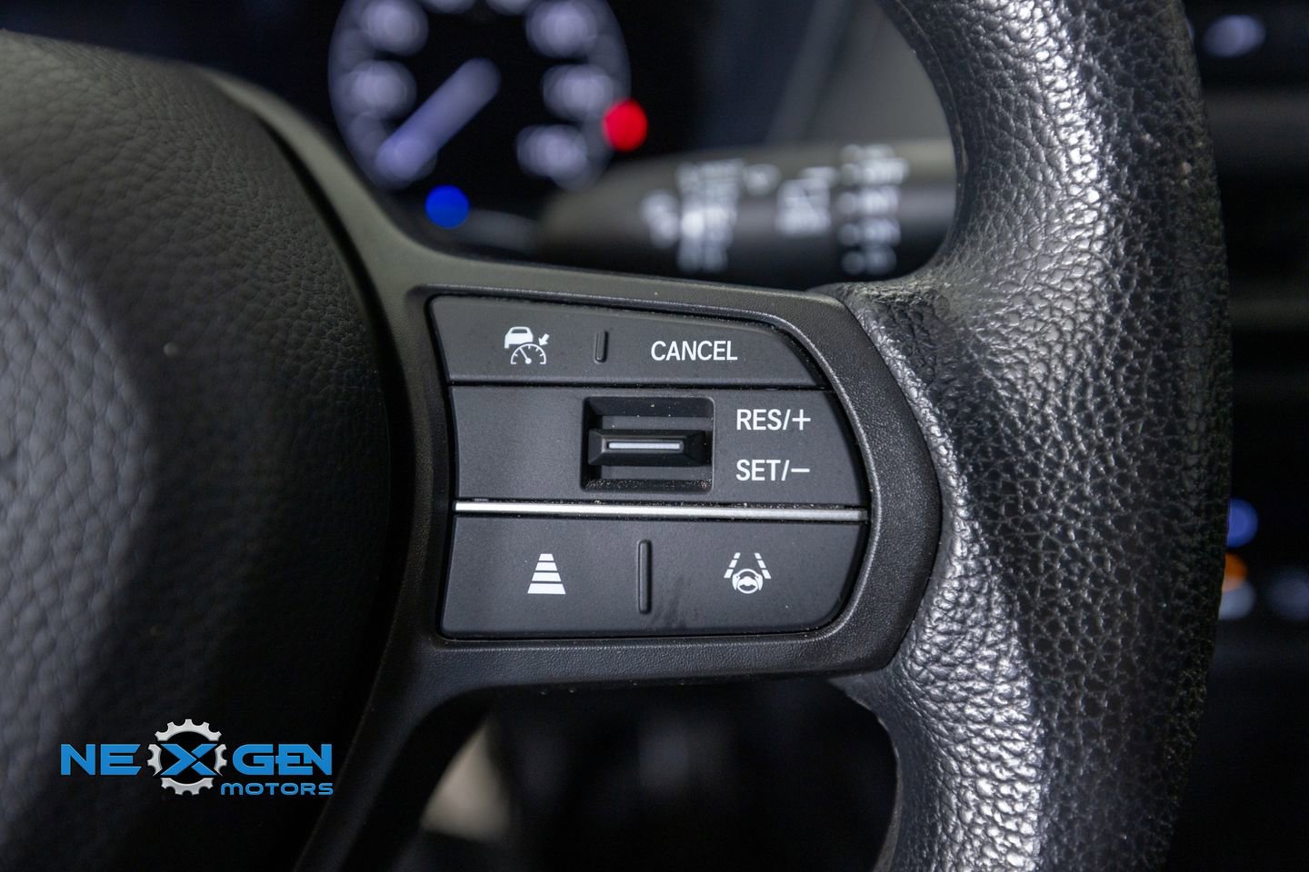 Used 2024 Honda HR-V LX image 15