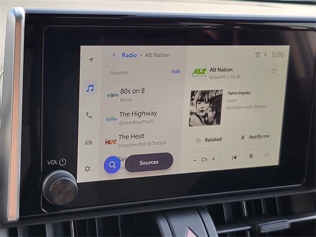 Used 2025 Toyota RAV4 XLE image 25