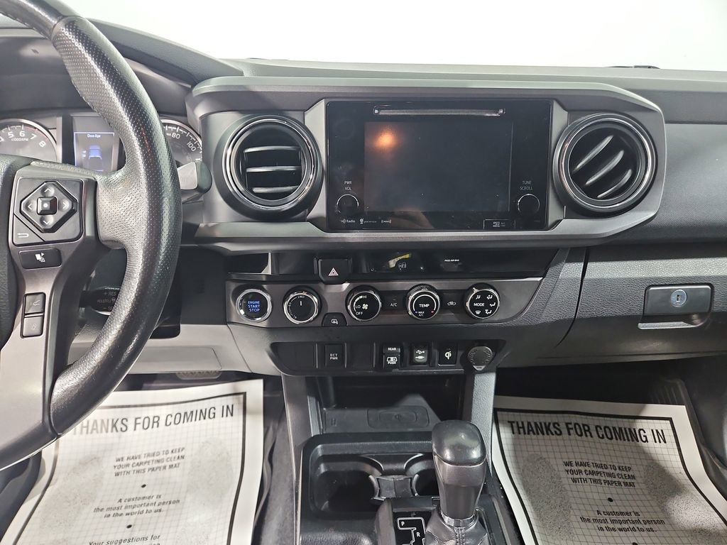 Used 2018 Toyota Tacoma TRD Off-Road image 17