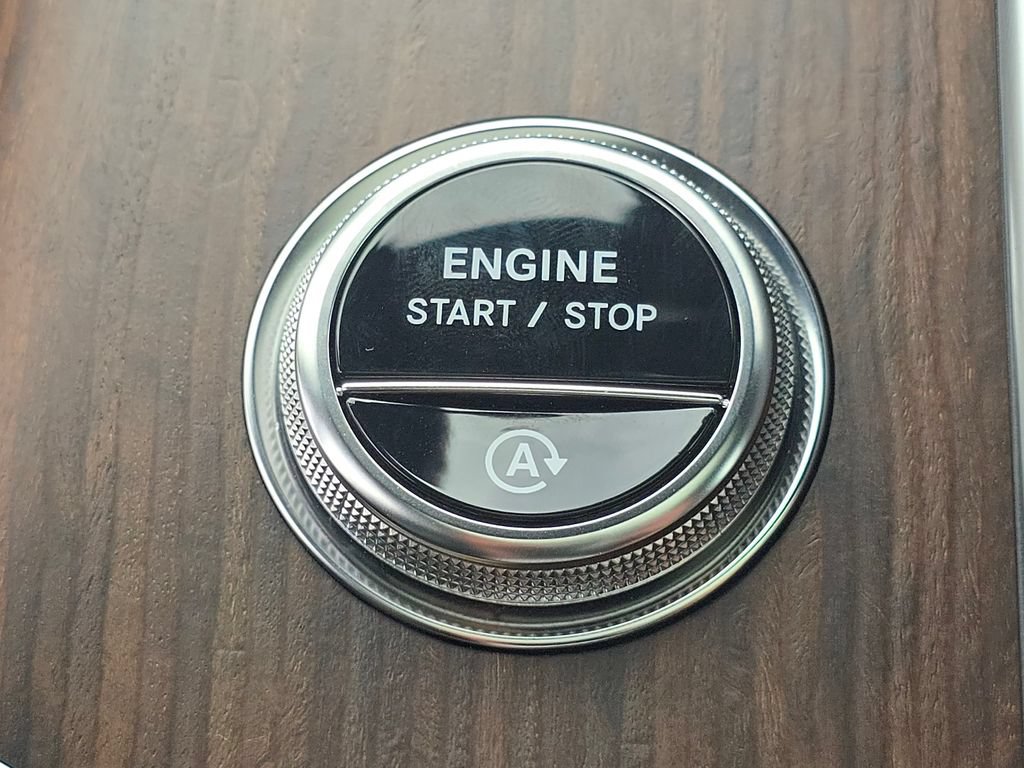 Certified 2026 Mercedes-Benz GLC 300 4MATIC image 38