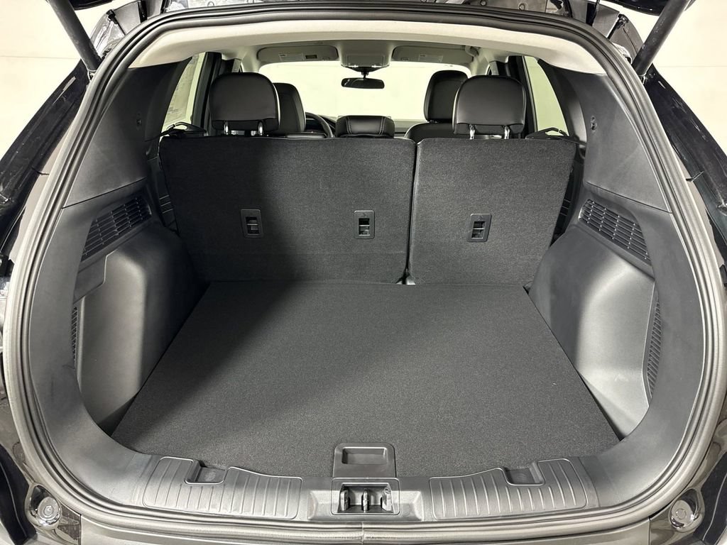 New 2025 Ford Escape SE FWD image 28
