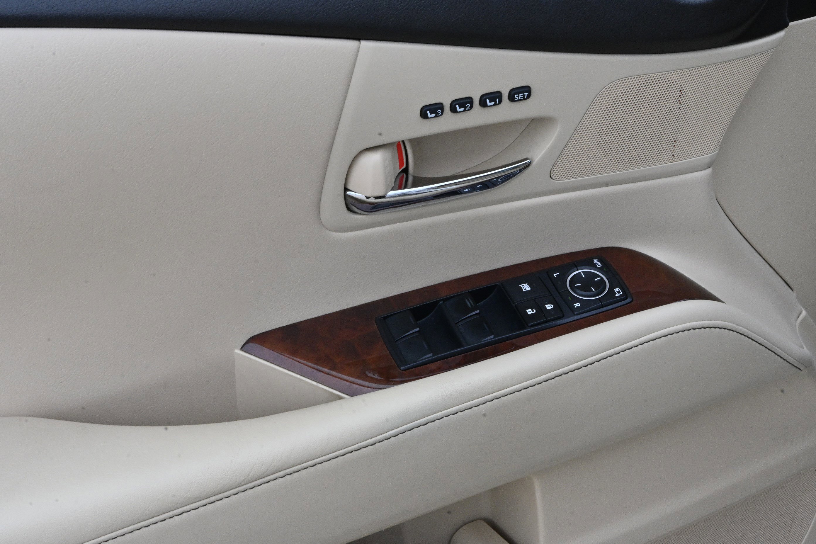 Used 2015 Lexus RX 350 FWD image 26