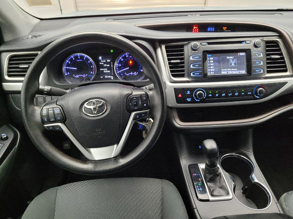 Used 2019 Toyota Highlander LE image 22
