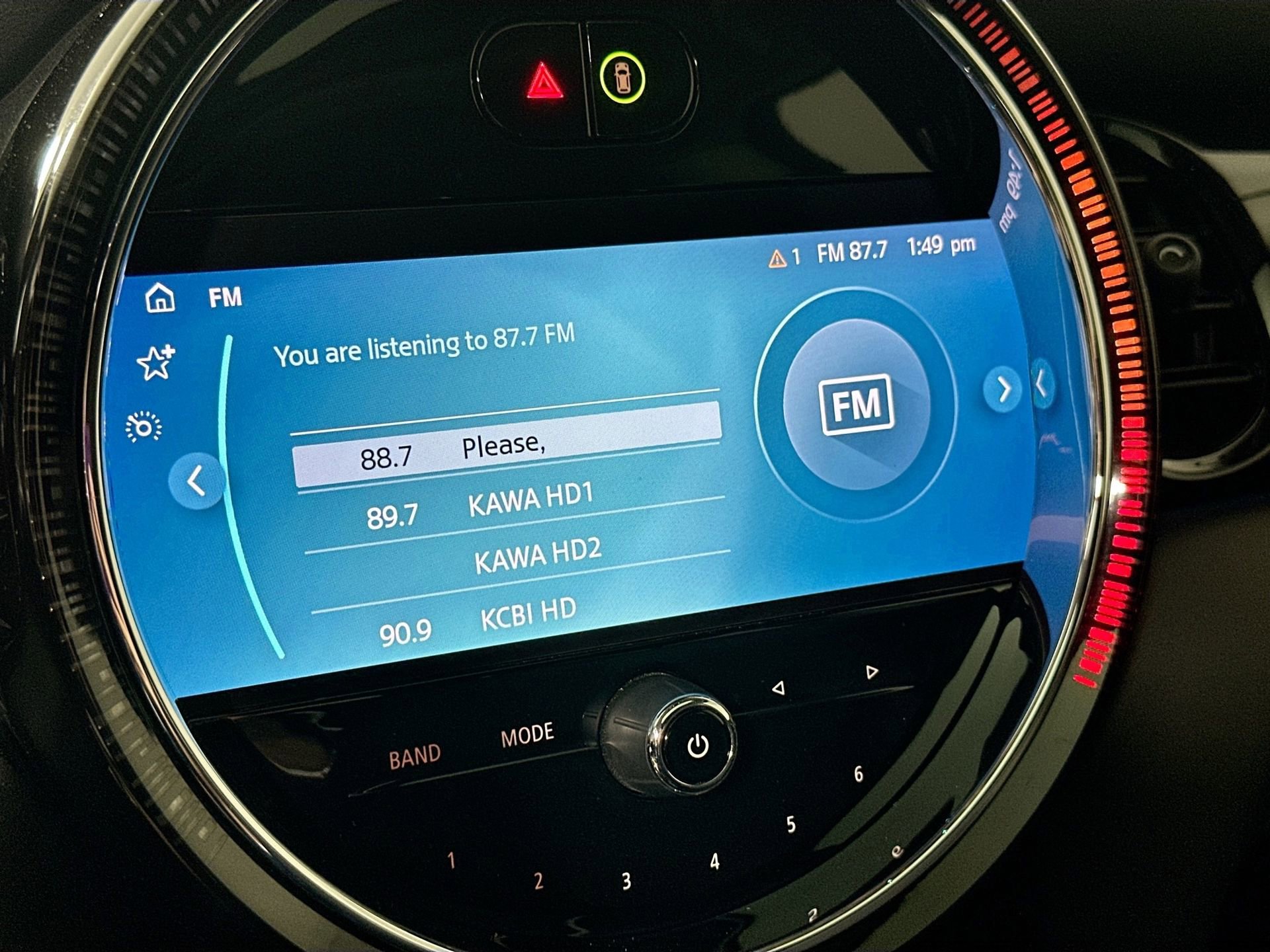 Used 2023 MINI Cooper 2-Door Hardtop image 19