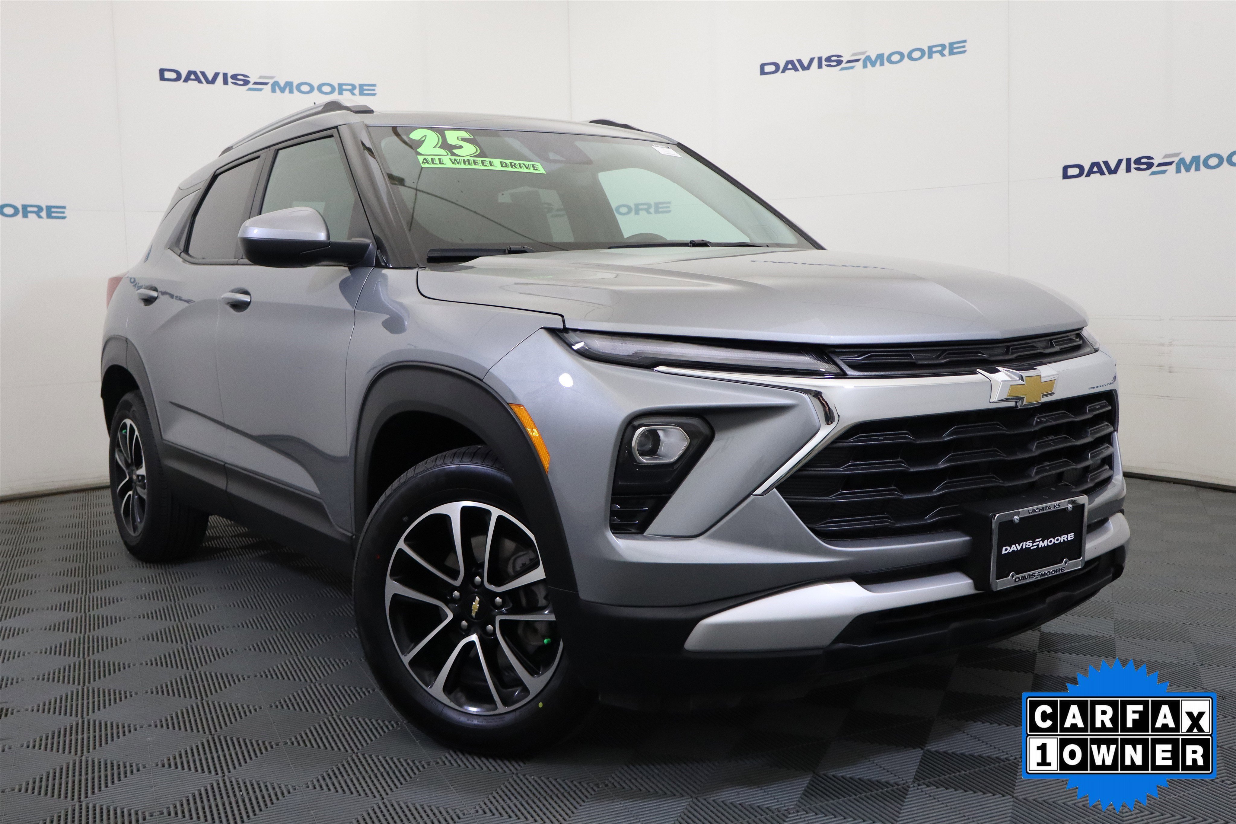 Used 2025 Chevrolet Blazer LT video 2