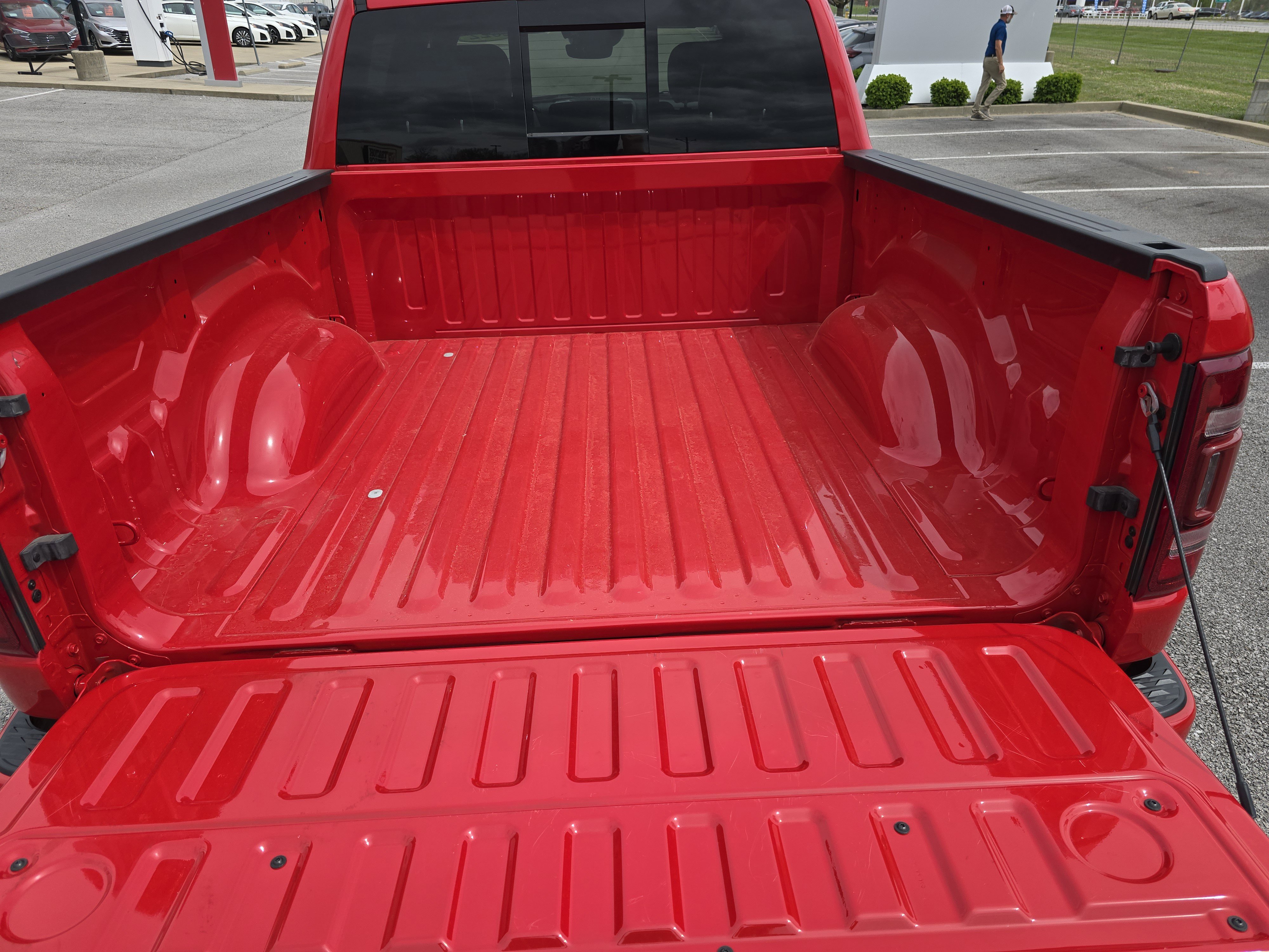 Used 2022 RAM 1500 Laramie w/ G/T Package AWD/4WD image 28