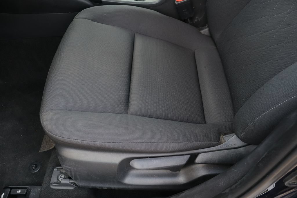 Used 2024 Toyota Corolla LE FWD image 20