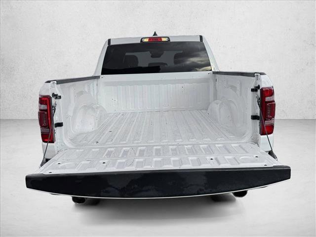 Used 2024 RAM 1500 Laramie AWD/4WD image 7