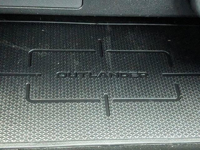 New 2025 Mitsubishi Outlander SEL Black Edition image 25