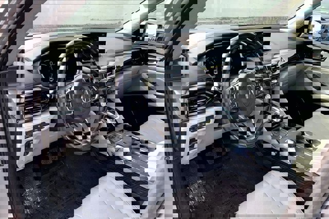 Used 2022 Acura MDX SH-AWD w/ Technology Package image 14