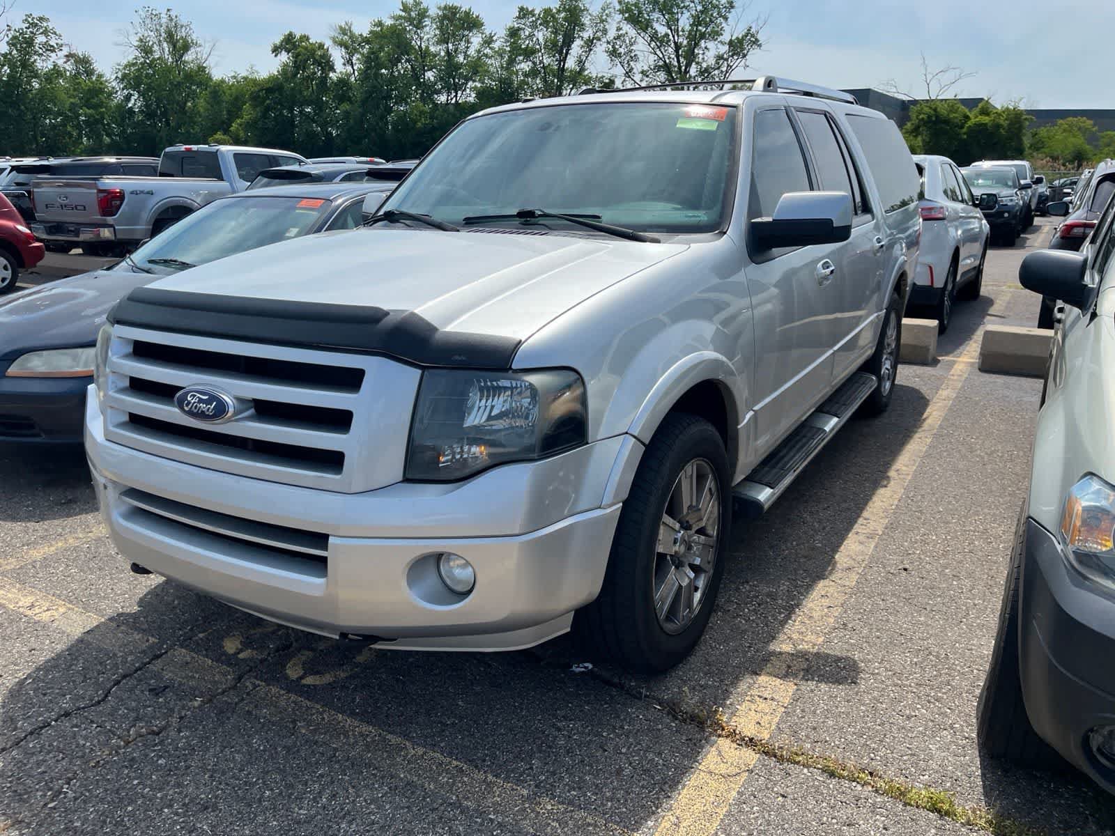 Used 2010 Ford Expedition EL Limited AWD/4WD image 3
