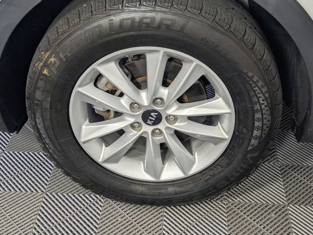 Used 2020 Kia Sorento LX w/ LX I4 Convenience Package FWD image 8
