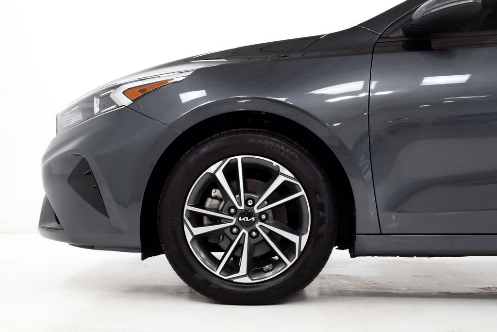 Certified 2023 Kia Forte LXS w/ LXS Technology Package FWD image 27