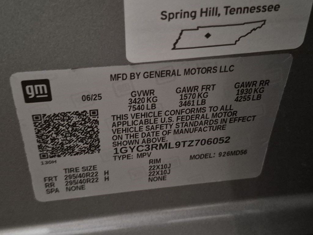Certified 2026 Cadillac Vistiq Premium Luxury w/ LPO, Floor Liner Package AWD/4WD image 15