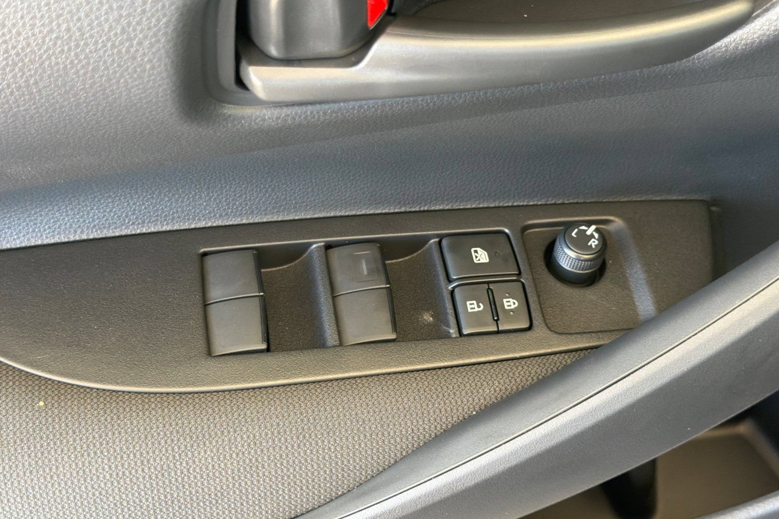 New 2026 Toyota Corolla LE w/ LE Premium Package FWD image 11