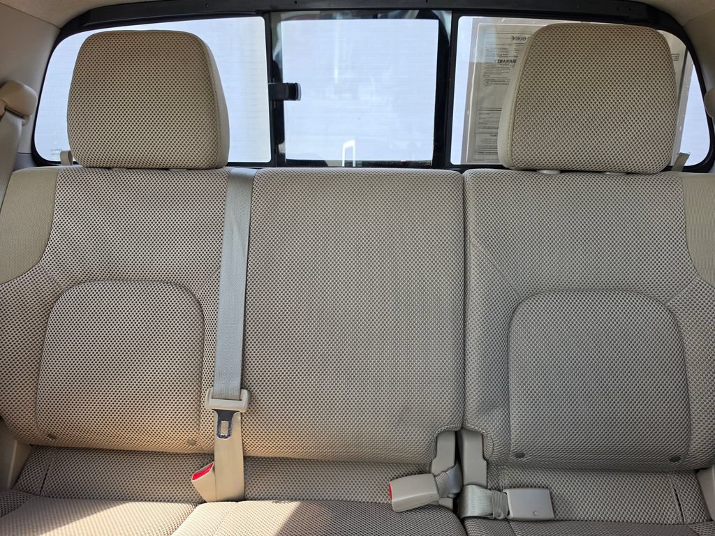 Used 2017 Nissan Frontier SV RWD image 32