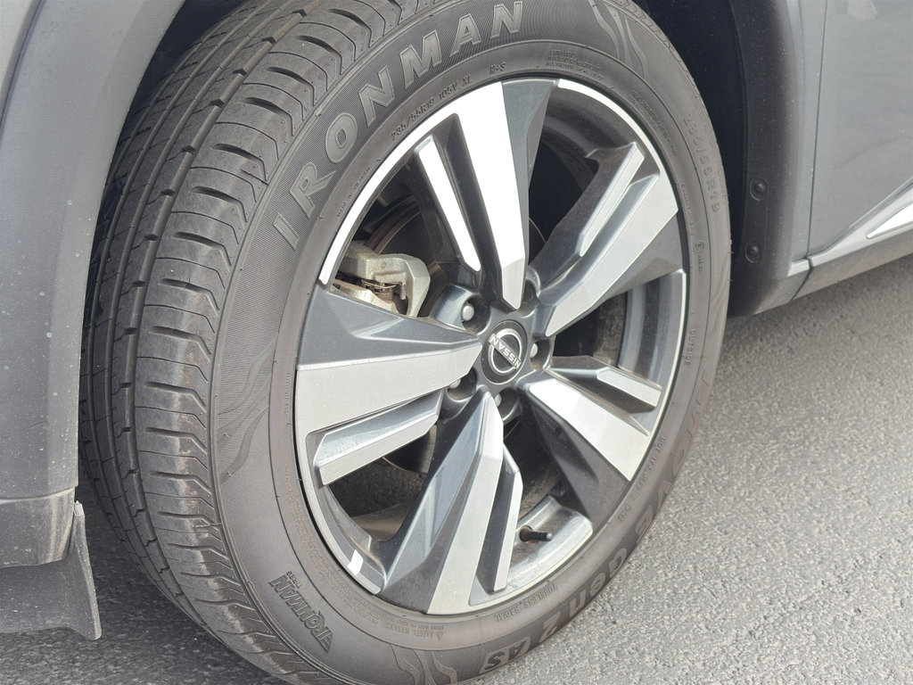 Used 2023 Nissan Rogue SL w/ SL Premium Package image 13