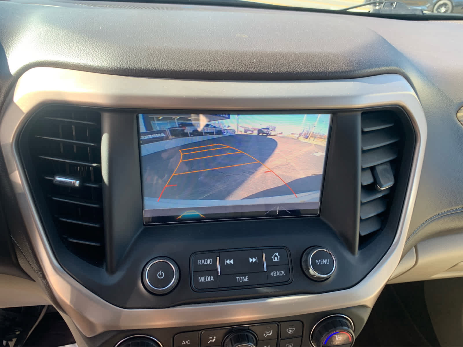 Used 2017 GMC Acadia Denali image 17