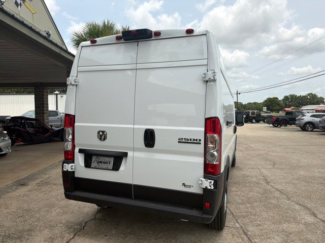Used 2025 RAM ProMaster 2500 w/ Convenience Group FWD image 5