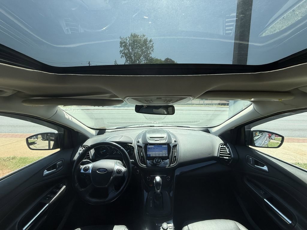 Used 2016 Ford Escape Titanium image 31