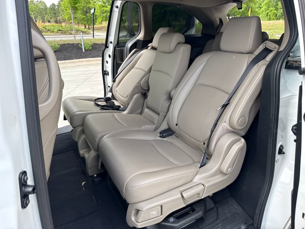 Used 2022 Honda Odyssey Touring image 30
