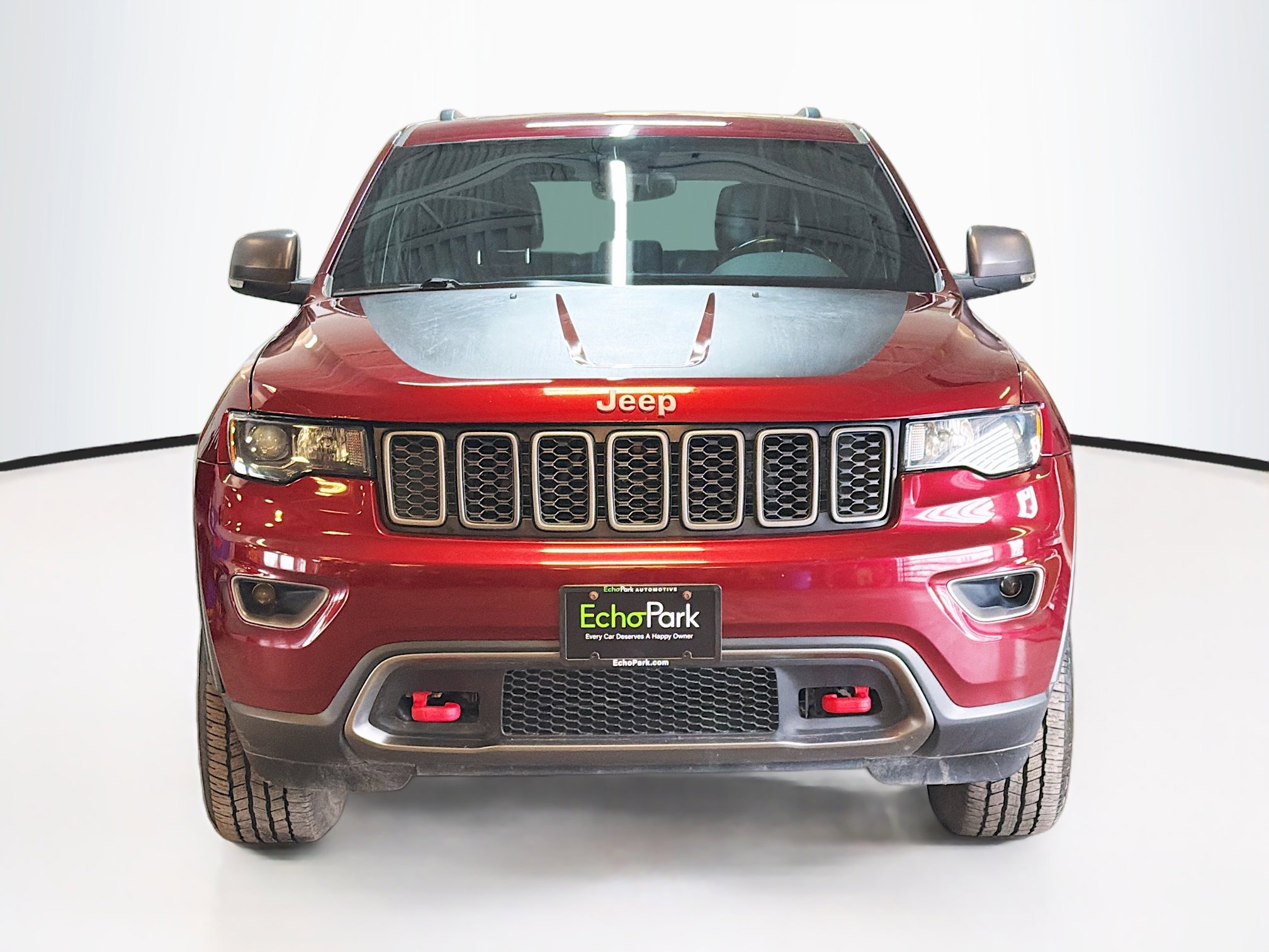 Used 2017 Jeep Grand Cherokee Trailhawk AWD/4WD image 2