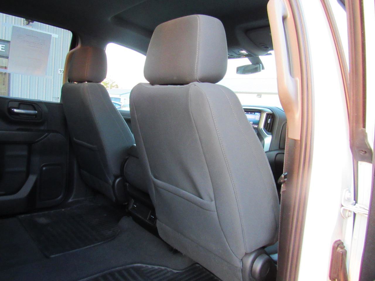 Used 2021 Chevrolet Silverado 2500 LT w/ Z71 Off-Road Package image 40