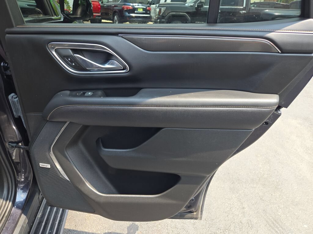 Certified 2023 GMC Yukon AT4 w/ AT4 Premium Package AWD/4WD image 10