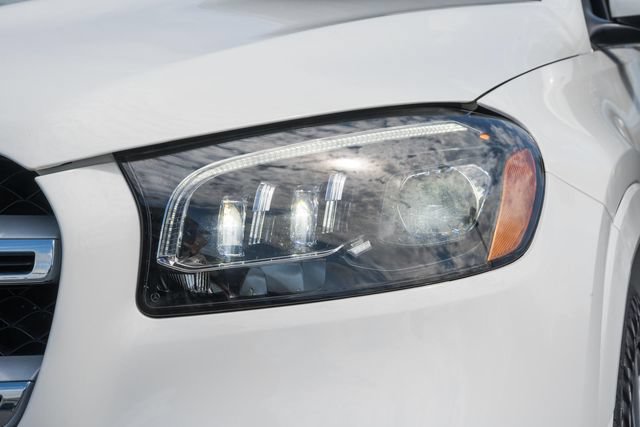 Used 2023 Mercedes-Benz GLS 450 4MATIC image 15