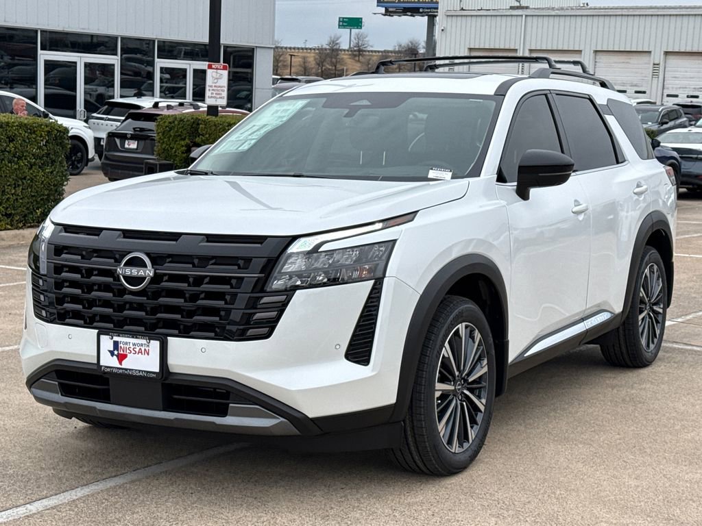 New 2026 Nissan Pathfinder Platinum image 4