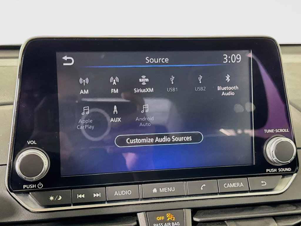 Used 2024 Nissan Altima 2.5 SV FWD image 31