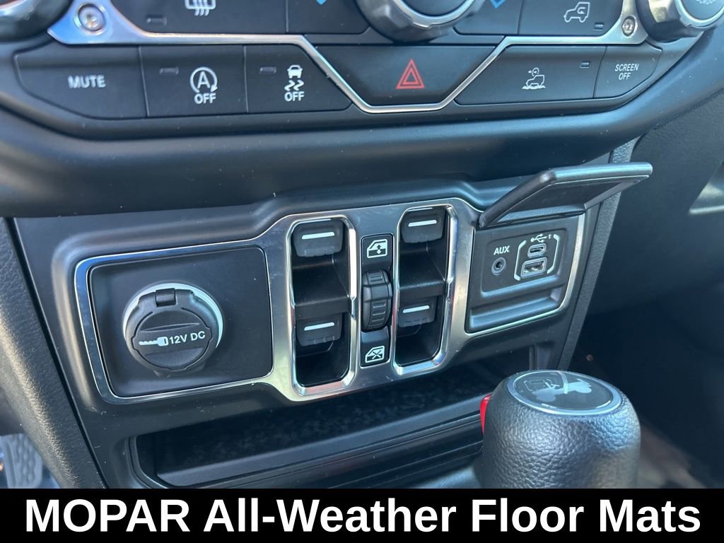 Used 2022 Jeep Wrangler Unlimited Sport AWD/4WD image 40