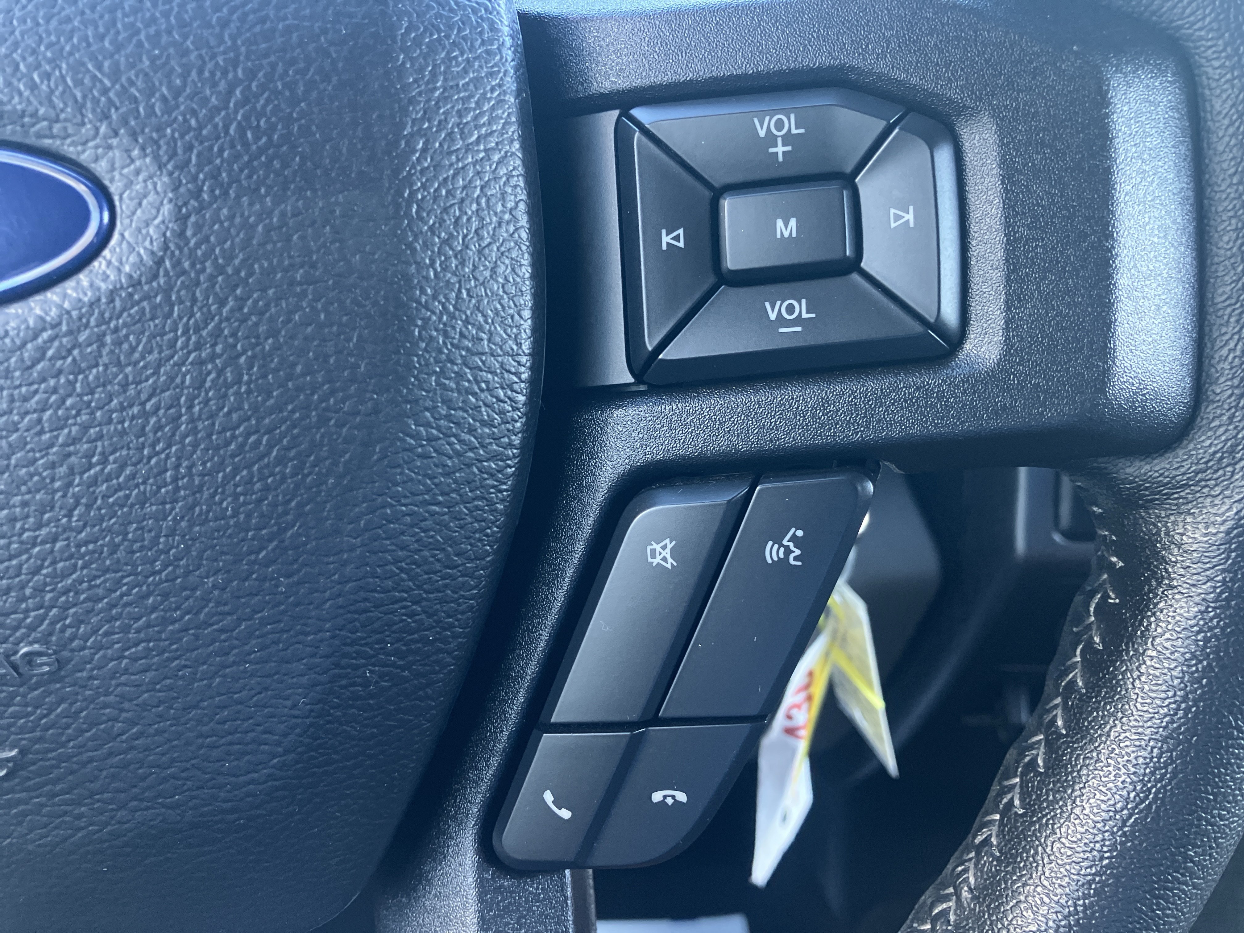 Used 2020 Ford F150 XLT w/ Equipment Group 302A Luxury AWD/4WD image 23