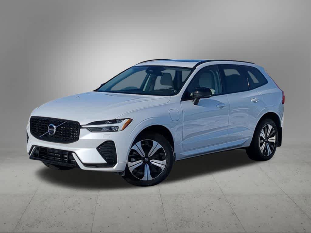 Used 2025 Volvo XC60 T8 Core w/ Protection Package Premier image 1