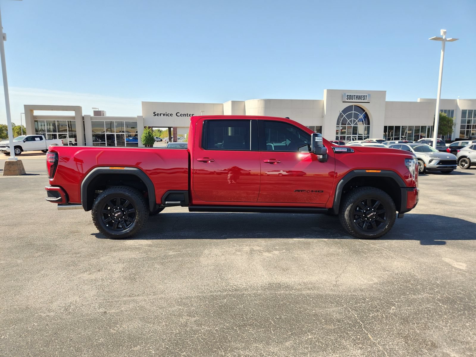 New 2026 GMC Sierra 2500 AT4 w/ AT4 Premium Plus Package AWD/4WD image 7