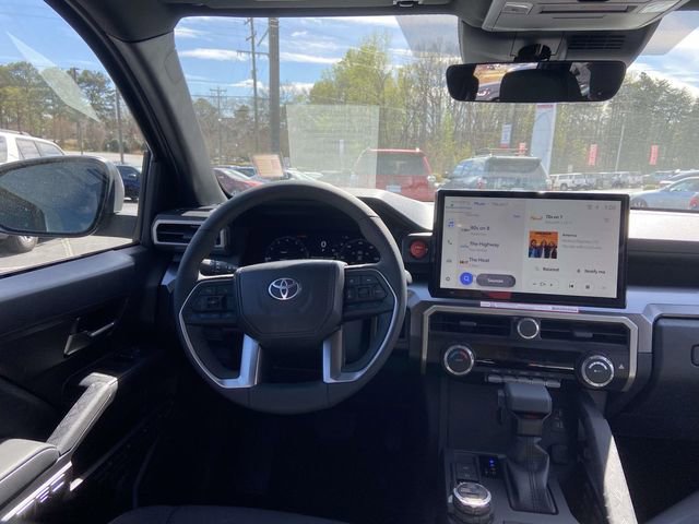 Used 2025 Toyota Tacoma TRD Off-Road image 10