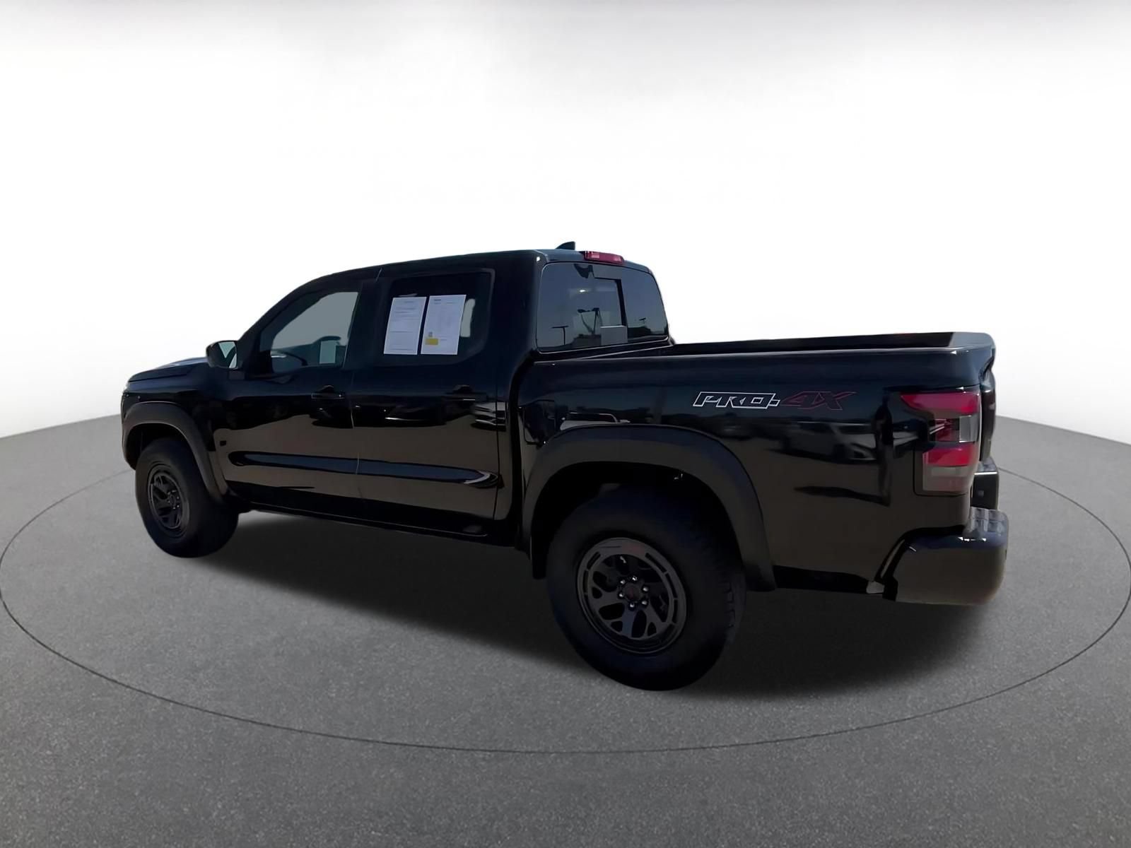 Used 2026 Nissan Frontier PRO-4X AWD/4WD image 10