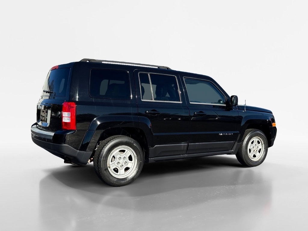 Used 2014 Jeep Patriot Sport w/ Power Value Group FWD image 6
